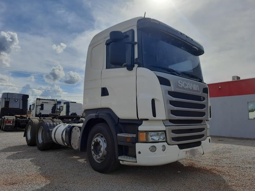 SCANIA R440 PNEUMATICA 440 DIESEL AUTOMATICO 2013